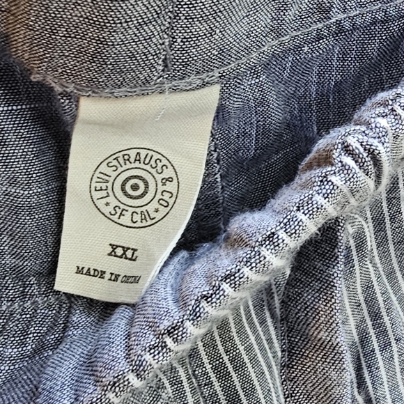 Levi's Grey and White Stripped Cotton Joggers Wide Leg Pants - Picture 2 of 6